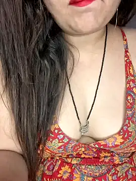 Snapshot of indian-hotmilfs chatting on April 25, 2026, 8:17 pm indian-hotmilfs online show from April 25, 2026, 8:17 pm