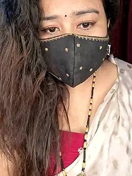 Snapshot of indian-hotmilfs chatting on May 5, 2026, 3:53 pm indian-hotmilfs online show from May 5, 2026, 3:53 pm