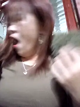 sukabae00 online show from November 5, 2025, 1:22 pm