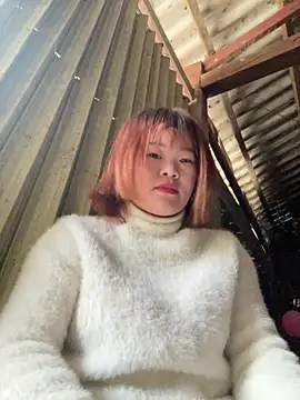 sukabae00 online show from February 23, 2026, 9:17 am