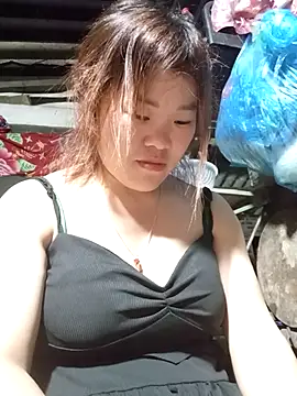 sukabae00 online show from April 16, 2026, 2:40 pm