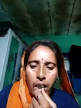 Snapshot of Arti13A chatting on May 13, 2026, 12:30 am Arti13A online show from May 13, 2026, 12:30 am