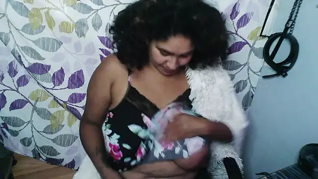 Mommybubbles2 online show from October 10, 2025, 11:31 am