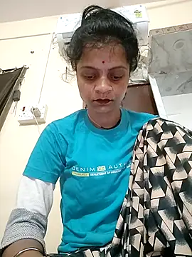 Snapshot of Sonam_dhakad chatting on February 13, 2026, 11:23 pm Sonam dhakad online show from February 13, 2026, 11:23 pm