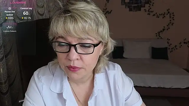 Rosette Pricky online show from November 28, 2025, 1:14 pm