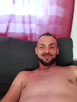 papichulo0099 online show from September 21, 2025, 1:13 pm