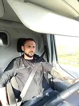 papichulo0099 online show from March 23, 2026, 6:39 am