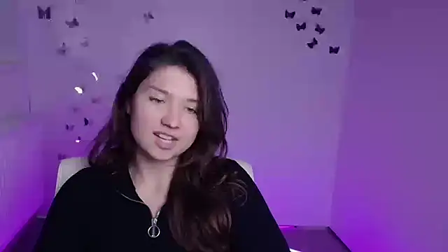 Sandra Curly online show from October 5, 2025, 5:33 pm