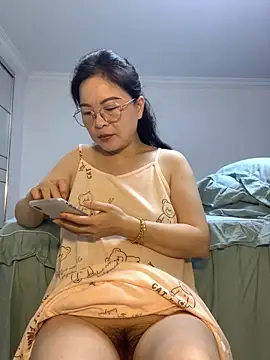 Snapshot of cgooh-611 chatting on June 12, 2026, 4:22 am cgooh-611 online show from June 12, 2026, 4:22 am