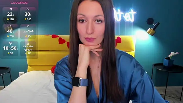 Joan Nelson online show from February 18, 2026, 1:23 am