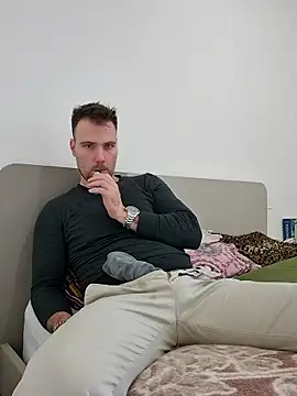 mrlyuis online show from January 14, 2026, 11:49 am