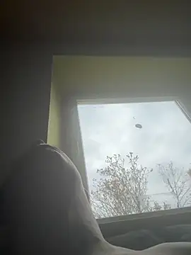 pussyhunter323557 online show from October 12, 2025, 1:32 pm