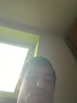 pussyhunter323557 online show from April 11, 2026, 5:06 pm