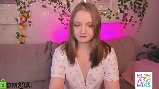 Solefreee online show from October 11, 2025, 3:06 am