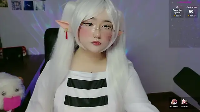 Snapshot of Livelle69 chatting on November 21, 2025, 3:05 am Livelle69 online show from November 21, 2025, 3:05 am