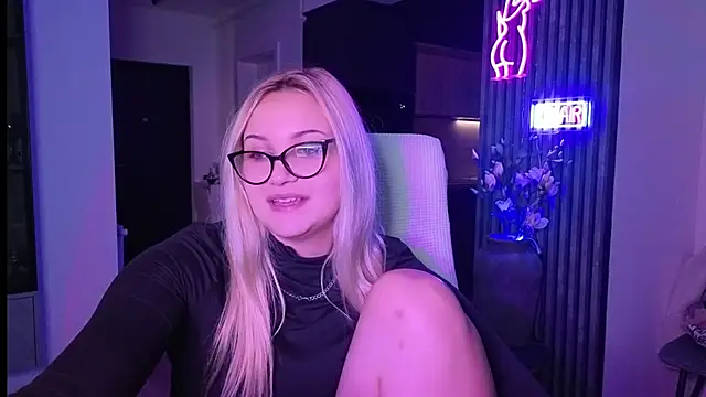 adrelaxina online show from November 3, 2025, 6:31 pm