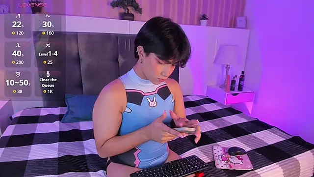 Creamy Angelo online show from September 17, 2025, 4:25 am