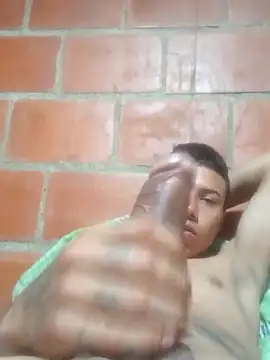 eldelmienbrogrueso online show from December 5, 2025, 1:14 am