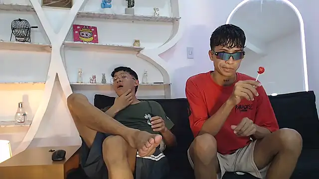 Snapshot of BEAUTY_BOYS1 chatting on September 19, 2025, 7:21 am BEAUTY BOYS1 online show from September 19, 2025, 7:21 am