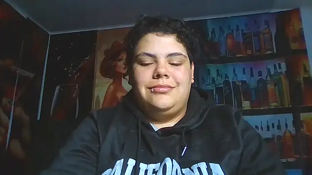 Hailey Curvy online show from July 16, 2026, 2:17 am