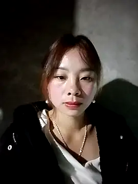 milo123-xx online show from December 14, 2025, 1:22 am