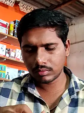 Snapshot of Markroco696 chatting on October 15, 2025, 3:28 am Markroco696 online show from October 15, 2025, 3:28 am