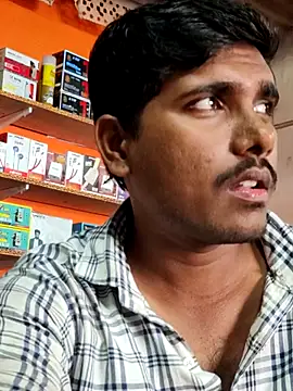 Snapshot of Markroco696 chatting on October 25, 2025, 4:31 am Markroco696 online show from October 25, 2025, 4:31 am