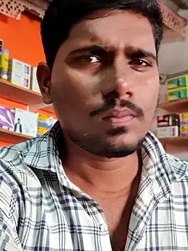 Snapshot of Markroco696 chatting on November 18, 2025, 3:56 am Markroco696 online show from November 18, 2025, 3:56 am