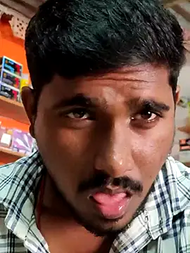 Snapshot of Markroco696 chatting on November 25, 2025, 4:12 am Markroco696 online show from November 25, 2025, 4:12 am