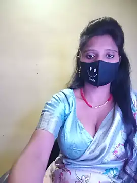 Snapshot of Mohini_Josh069 chatting on July 9, 2026, 1:04 pm Mohini Josh069 online show from July 9, 2026, 1:04 pm