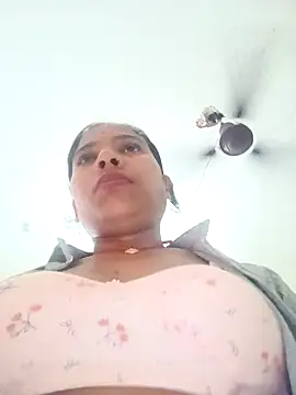 Snapshot of Rubi_sarma chatting on September 24, 2025, 12:41 pm Rubi sarma online show from September 24, 2025, 12:41 pm