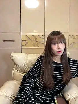 Snapshot of ANZ5201 chatting on October 11, 2025, 3:43 pm ANZ5201 online show from October 11, 2025, 3:43 pm