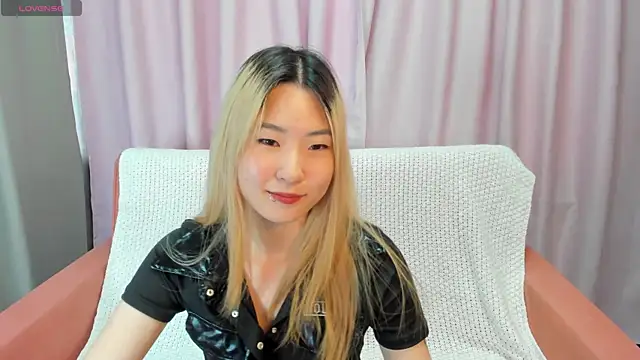 Snapshot of Aisi_18 chatting on September 10, 2025, 8:14 am Aisi 18 online show from September 10, 2025, 8:14 am