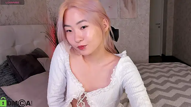 Snapshot of Aisi_18 chatting on September 12, 2025, 6:02 am Aisi 18 online show from September 12, 2025, 6:02 am