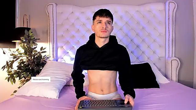 LiamMuller online show from November 10, 2025, 4:50 pm