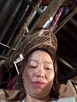  Helala  online show from November 22, 2025, 2:10 am