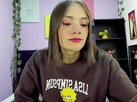 Tammy Thompson  online show from October 10, 2025, 1:32 pm