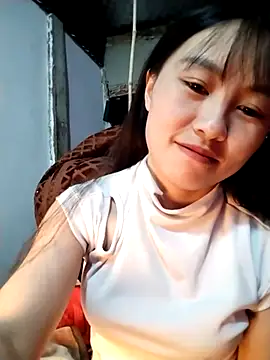   Sasulq   online show from November 25, 2025, 3:28 am