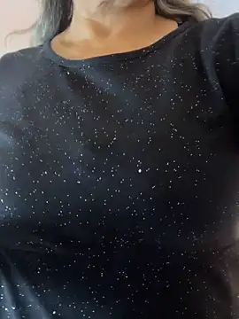 Lucy Milf 474 online show from February 23, 2026, 12:02 pm