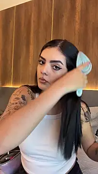 AliceRitter online show from October 28, 2025, 6:10 pm