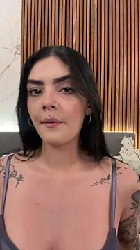 AliceRitter online show from April 21, 2026, 10:12 pm