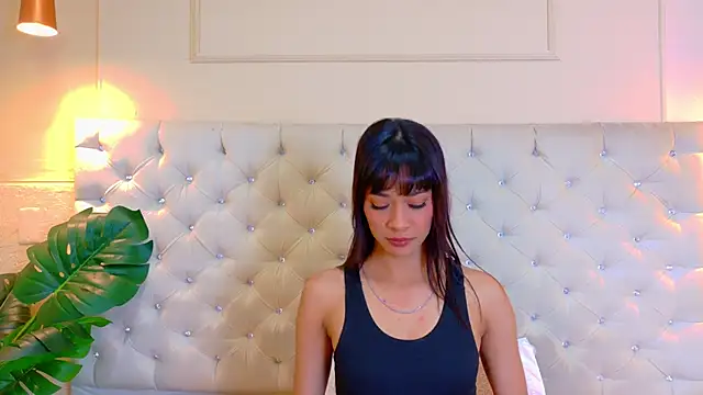 CathMellow online show from December 3, 2025, 8:29 pm