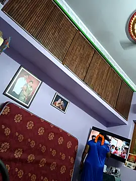 bakyasree143 online show from November 3, 2025, 12:39 pm