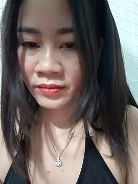 Singlemom69x online show from December 18, 2025, 2:28 am