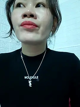 Singlemom69x online show from February 11, 2026, 12:15 am