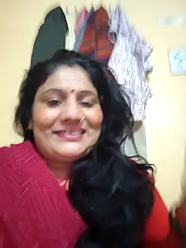 Snapshot of Rakhi99x chatting on February 8, 2026, 7:39 pm Rakhi99x online show from February 8, 2026, 7:39 pm
