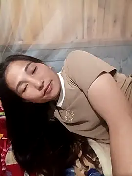 YAYAA-502 online show from October 7, 2025, 1:08 pm