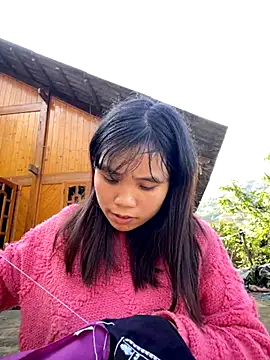 Ngoc-bbi online show from November 15, 2025, 2:31 am