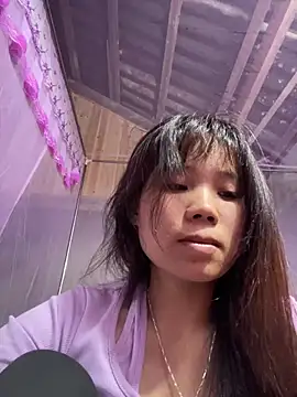 Snapshot of Ngoc-bbi chatting on April 24, 2026, 3:03 pm Ngoc-bbi online show from April 24, 2026, 3:03 pm