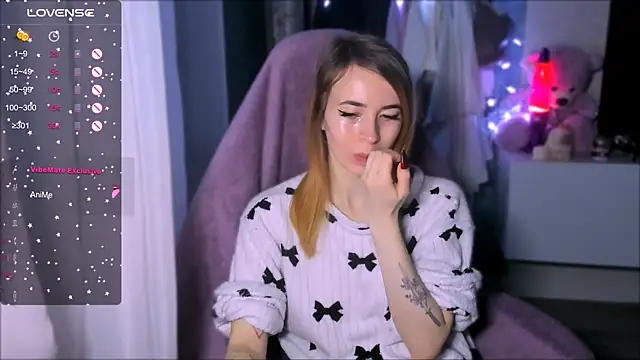 ZoyaMill online show from January 13, 2026, 5:35 am